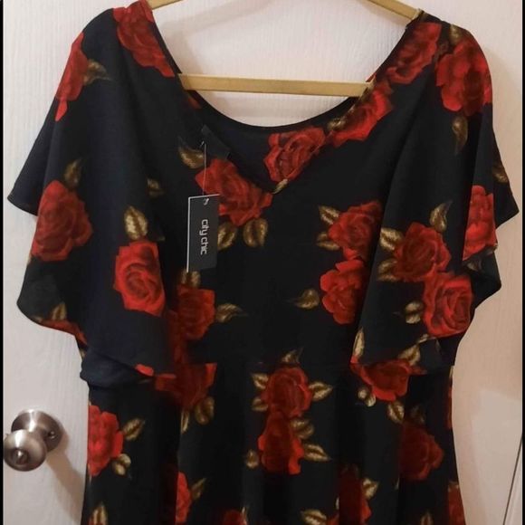 Pretty blouse - Picture 5 of 5